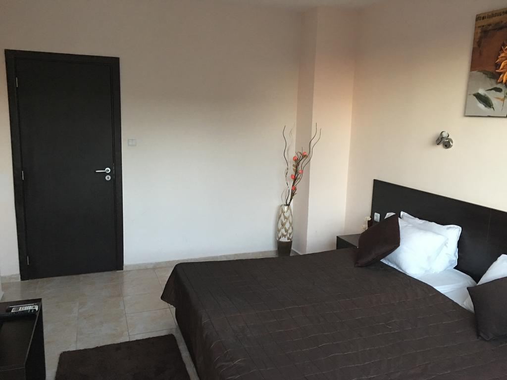 Dune Boutique Hotel Pomorie Bagian luar foto