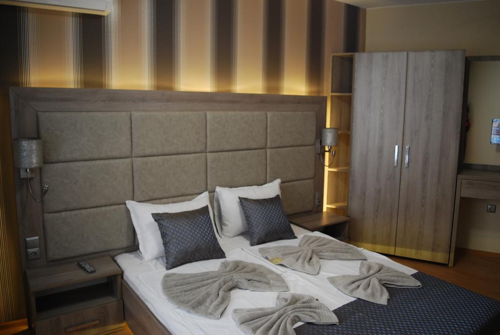 Dune Boutique Hotel Pomorie Bagian luar foto